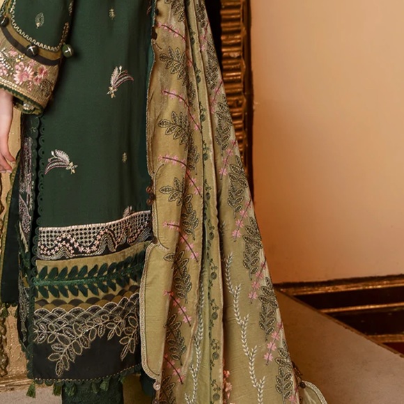 Sold - Picture 2 of 10